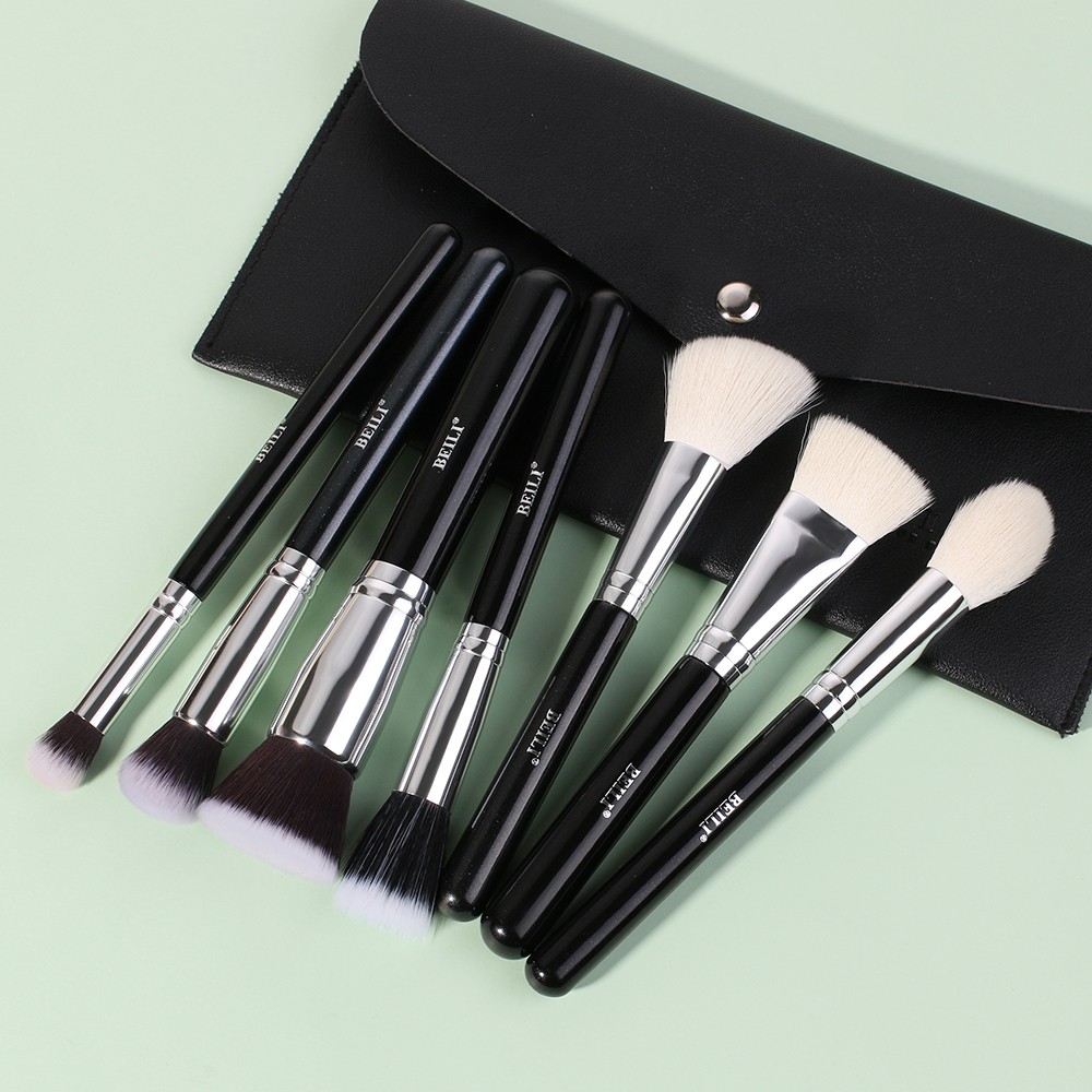 make-up brushes set